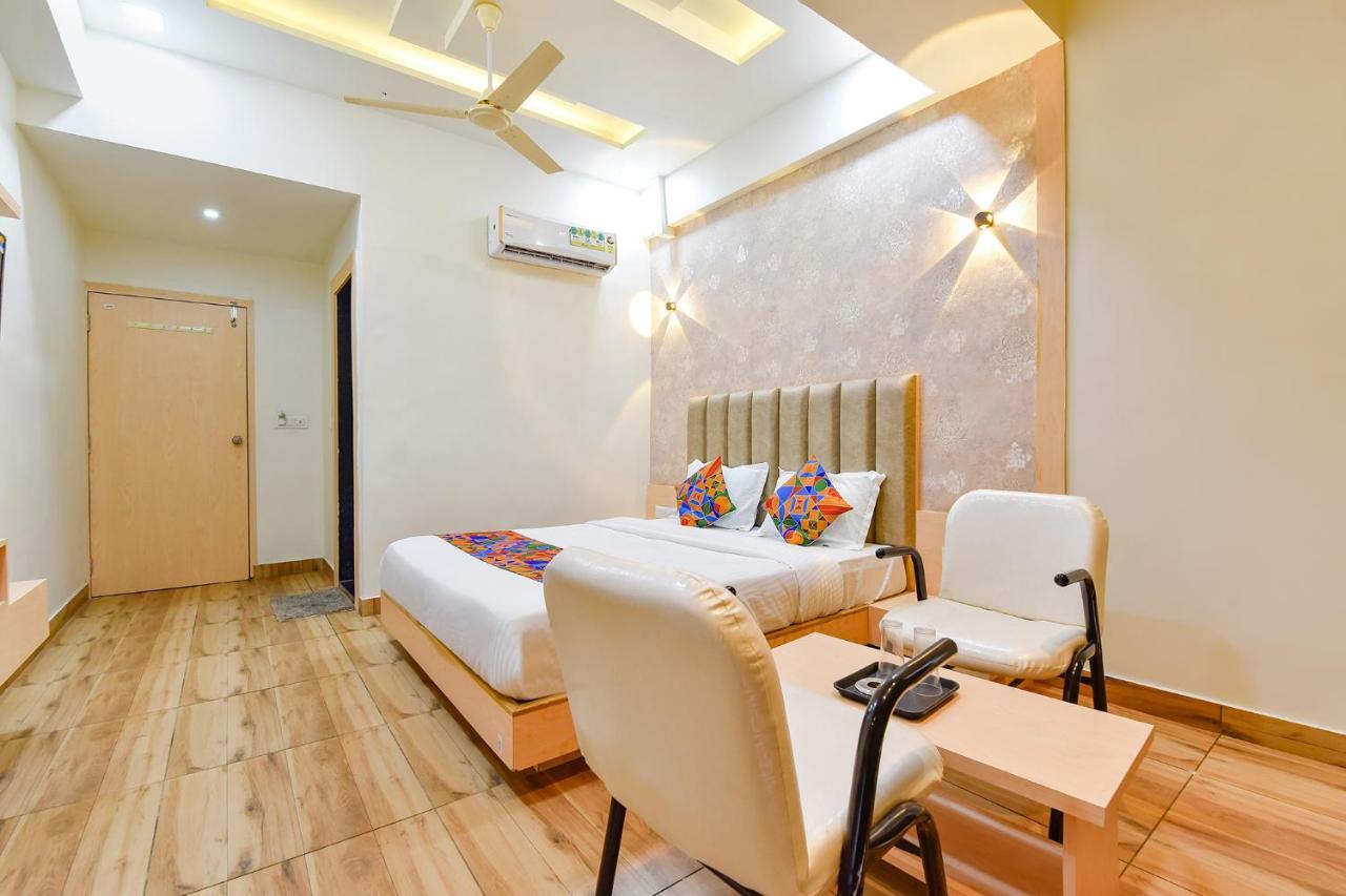 Fabhotel Symphony Grand Ахмедабад Экстерьер фото